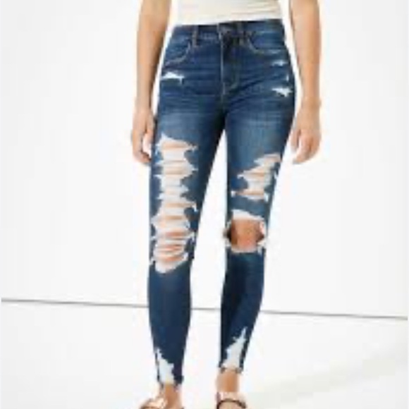 American Eagle Outfitters Denim - American Eagle Jegging Jean Distressed Raw Hem Size 10